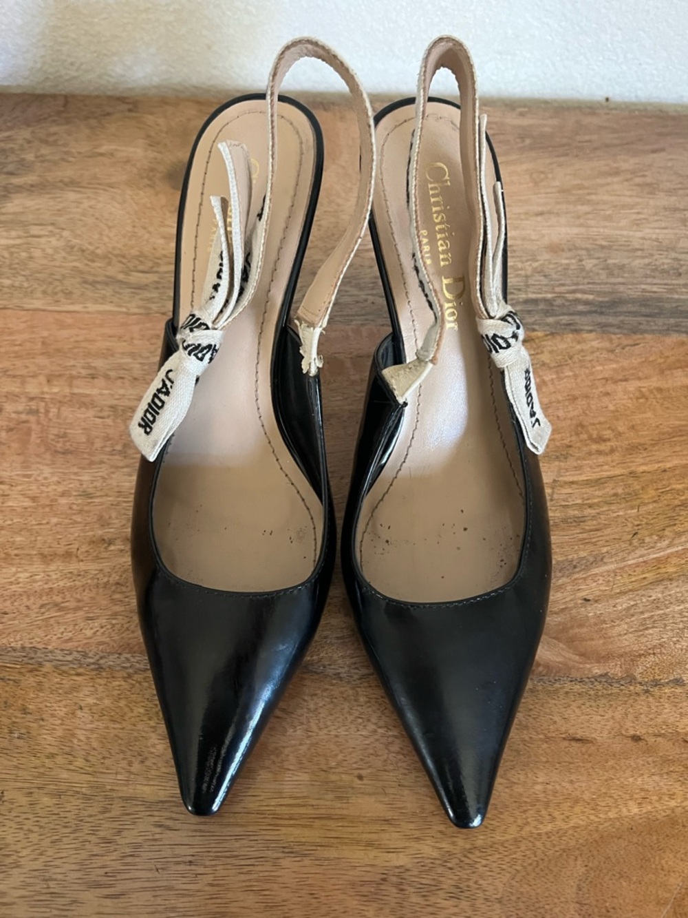 J'Adios Slingback Pump
Black Patent Calfskin Size 40 D - Picture 5 of 15
